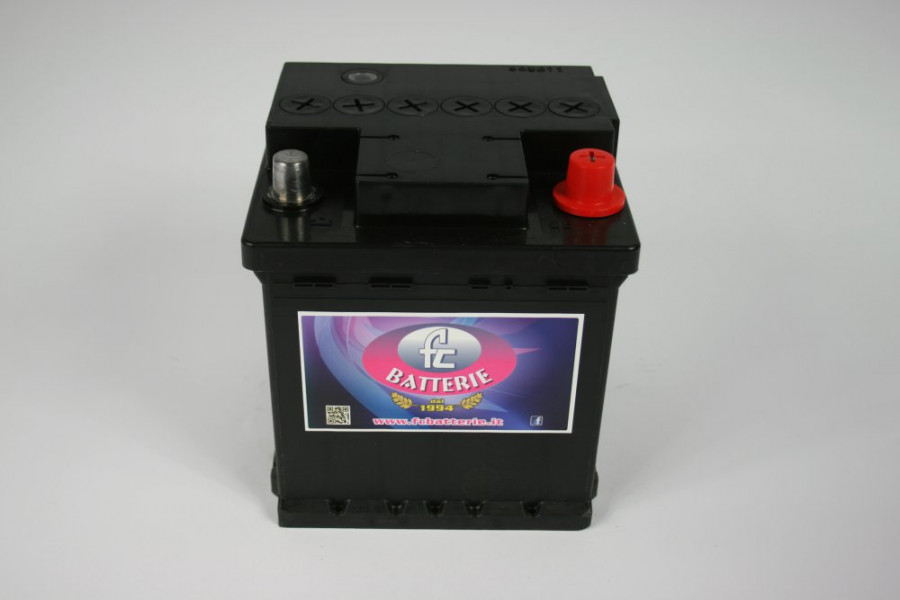 Batteria per Auto da 45 Ah Cubetto